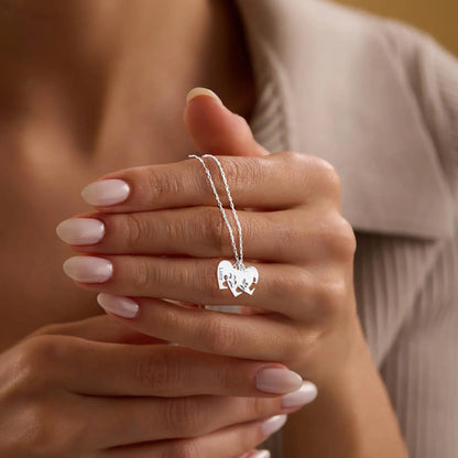 Collier personnalisé avec patte, cœur et nom