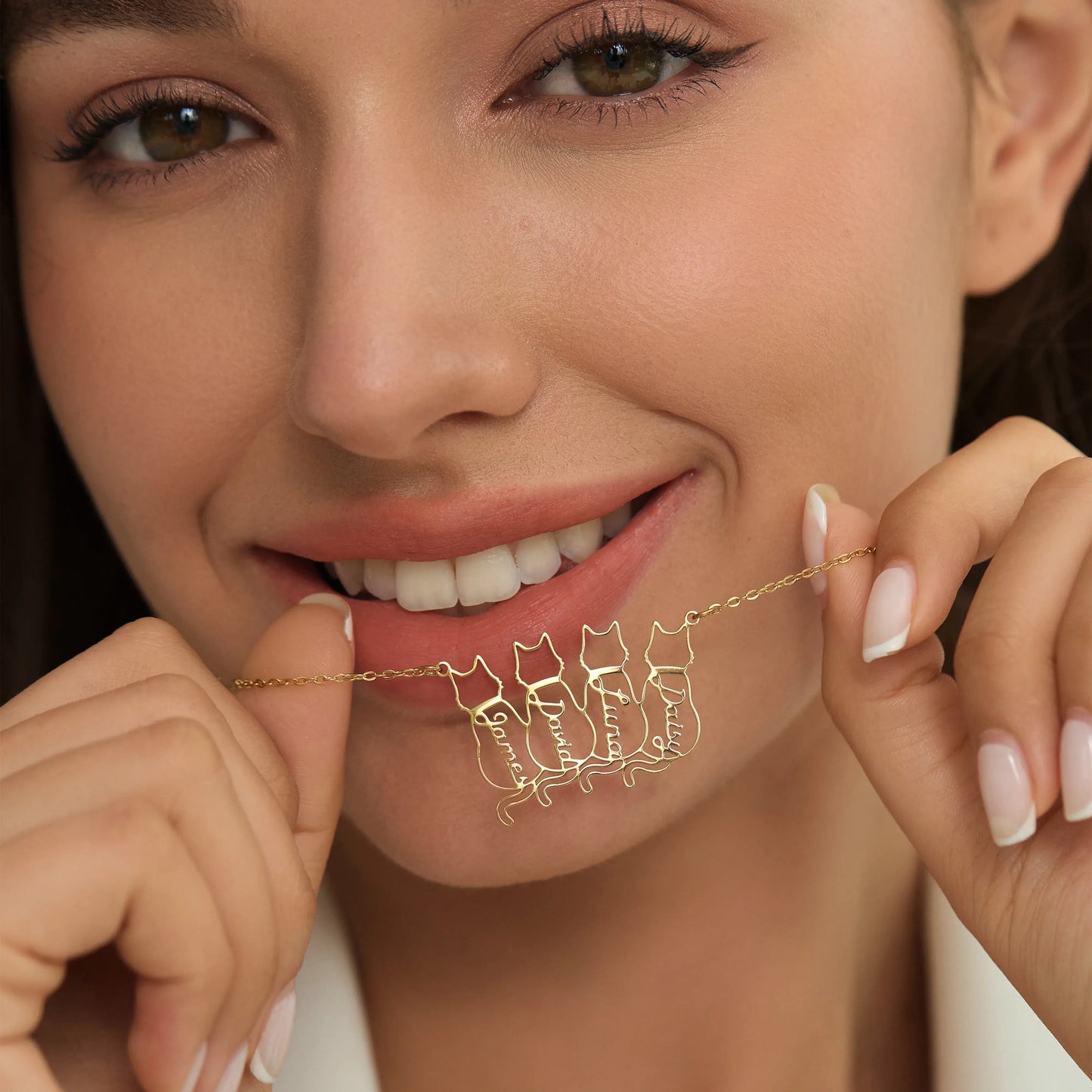 Collier personnalisé avec nom de chat