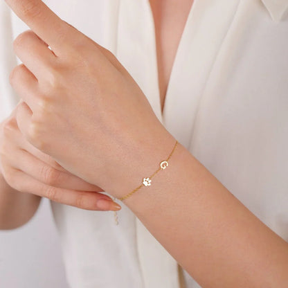 Bracelet personnalisé avec initiales latérales